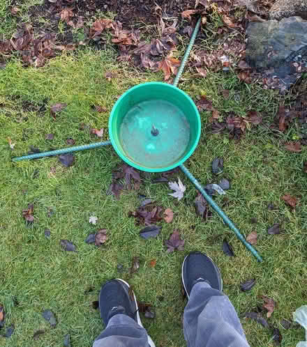 Photo of free tree stand for Christmas tree (North City part of Shoreline) #1