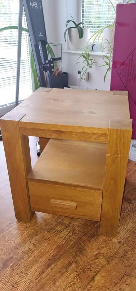 Photo of free Oak Side Table (Kempshott RG22) #4