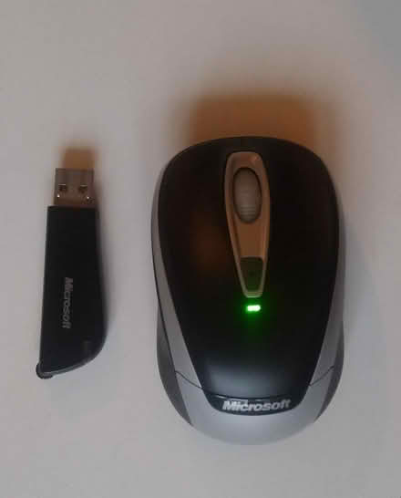 Photo of free Wireless mouse (Iffley Road OX4) #1