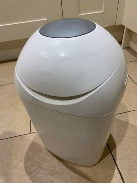 Photo of free Sangenic Nappy Bin (South Norwood, SE25) #2