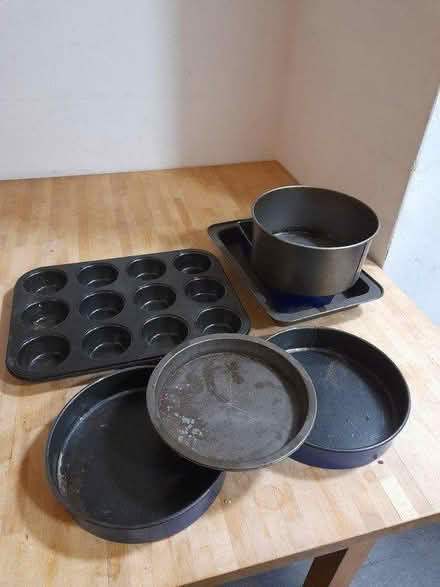 Photo of free Cake tins (Oxford, Cowley OX4) #1