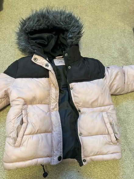 Photo of free Clothes for 4-5 yo girl (Ruislip) #2