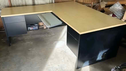 Photo of free "L" shaped desk-excellent condition (Chanticleer 1800 block) #1