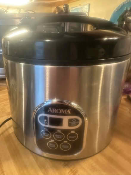 Photo of free Aroma Steamer Rice Cooker (Reston) #3