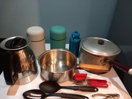 Photo of free Kitchen items/Food flask (LU2, Luton) #3