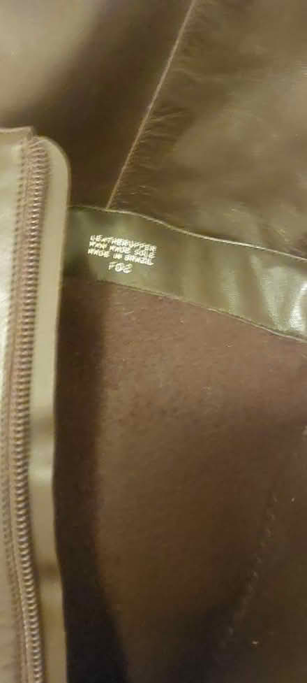 Photo of free Women boot Size 6 (New Addington) #2