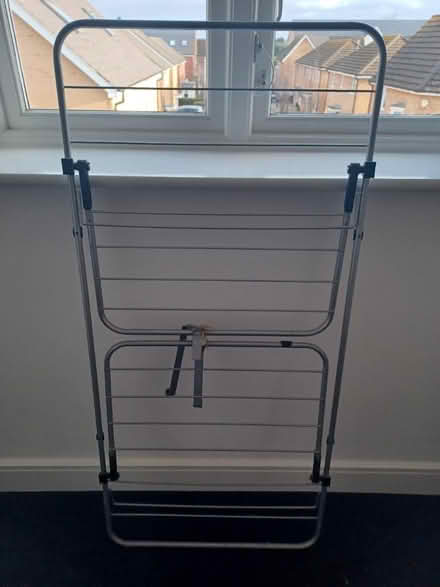 Photo of free Over The Door Clothes Airer (Silver End CM8) #2