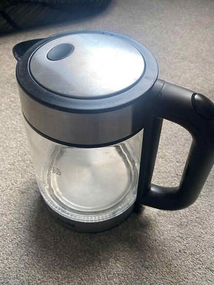 Photo of free Glass kettle (Watford, WD24) #1