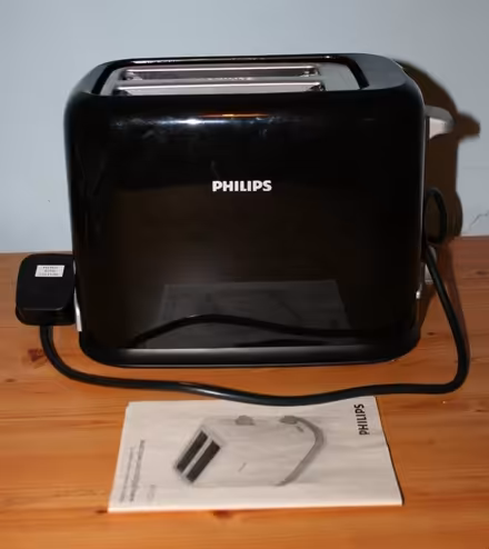 Photo of free Phillips Toaster Model HD2566 in Black (Barrow upon Soar LE12) #1
