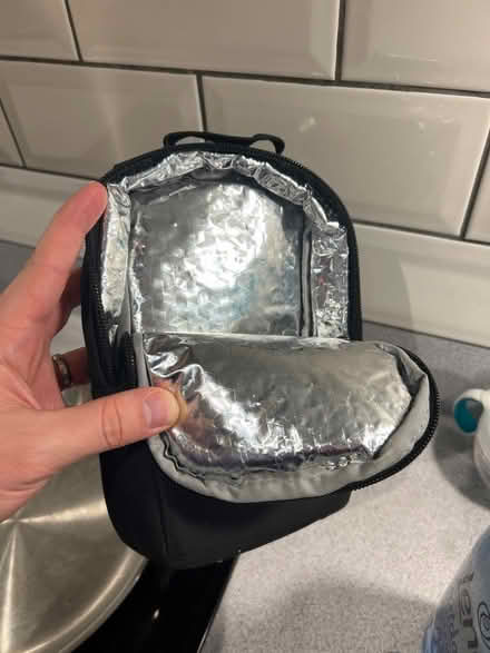 Photo of free Insulated lunch pack (Fairfield Park (SG5)) #1