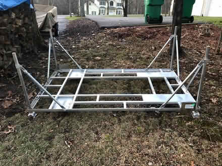 Photo of free Shipping Platform for Lawn Tractor (Hopewell Jct) #2