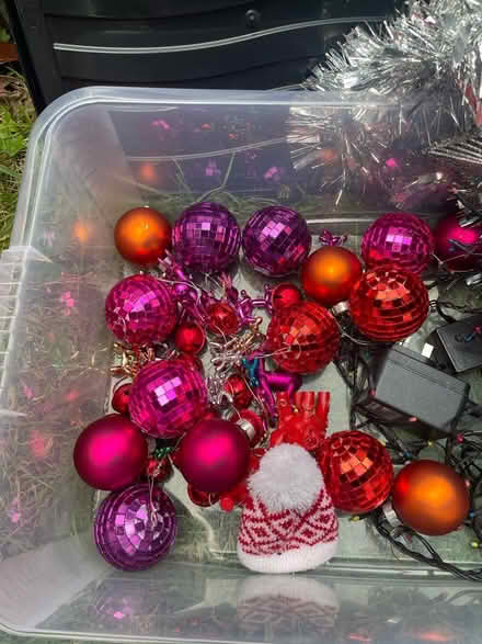 Photo of free 6 foot Christmas tree & decorations (LU1 stockwood park) #2