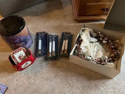 Photo of free Wreath, battery candles, tins (east Carpentersville) #1