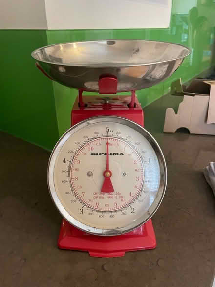 Photo of free Kitchen Scales (BN3) #1