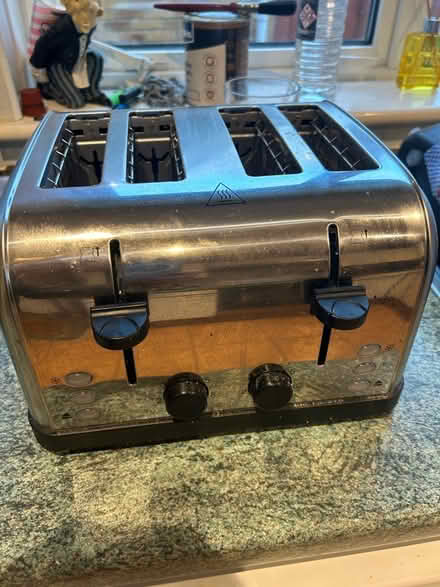 Photo of free Toaster (Waterlooville PO7) #2