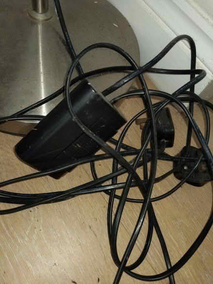 Photo of free Floor lamp (Whitchurch-on-Thames RG8) #3
