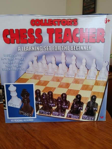 Photo of free Beginner Chess Set (Kitchener (Lancaster/Union)) #1