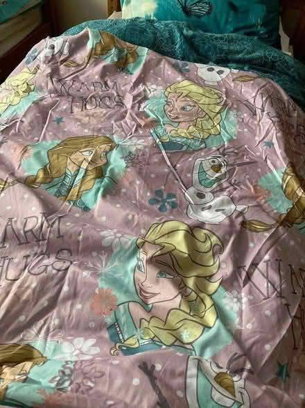 Photo of free single duvet cover (Basildon SS16) #2