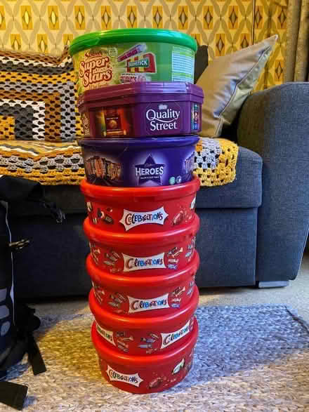 Photo of free Empty plastic tubs (Stalybridge SK15) #1