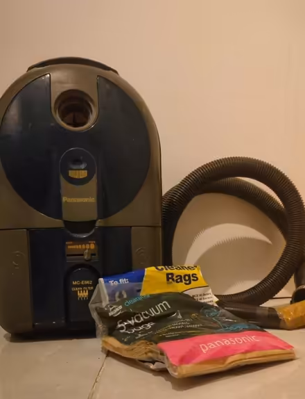 Photo of free Panasonic vacuum cleaner (Beckenham hill) #1