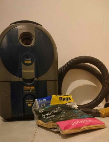 Photo of free Panasonic vacuum cleaner (Beckenham hill) #1