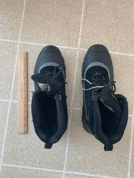 Photo of free Men’s Snow Boots (Middletown near Oak Hill Road) #1