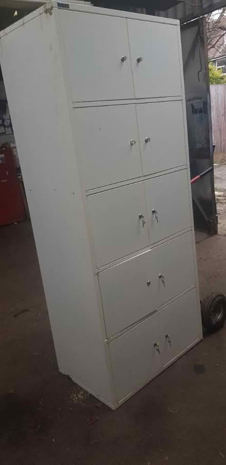 Photo of free 10 locker unit (HA6) #1