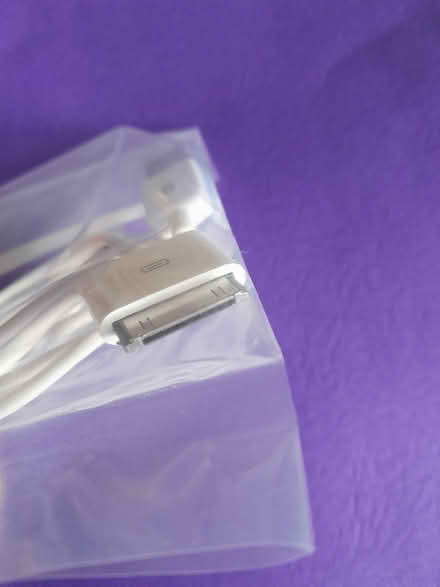 Photo of free random Apple (Mac) cord (near Belmont and Greenview) #2