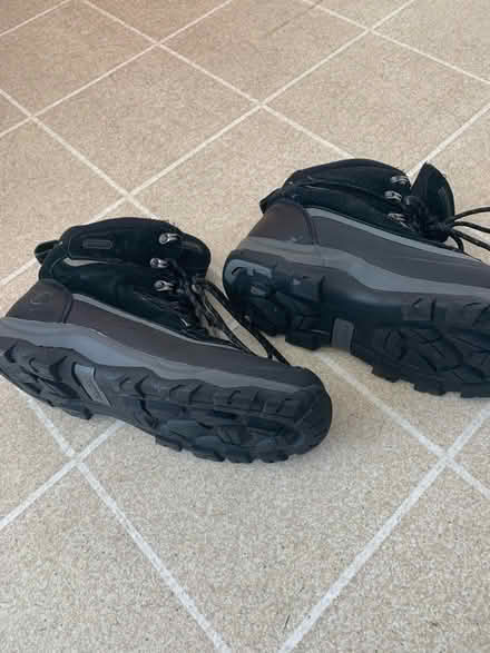 Photo of free Men’s Snow Boots (Middletown near Oak Hill Road) #3