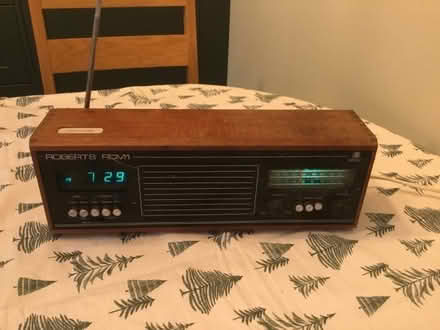 Photo of free Roberts clock radio RCM1 (Ashton-on-Ribble PR2) #1