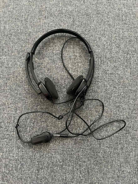 Photo of free Headphones with Microphone (Meineke Park) #1