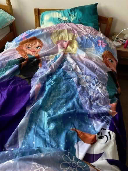Photo of free single duvet cover (Basildon SS16) #1