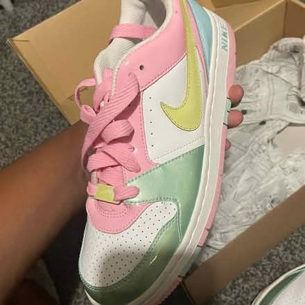 Photo of free Uk size 5 Nike retro trainers (CR7) #3