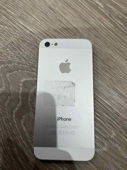 Photo of free iPhone 5 (UB5) #2