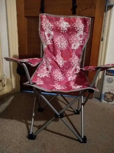 Photo of free Child's camping chair (Kenilworth CV8) #1