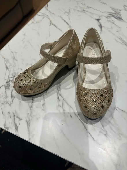 Photo of free Little girl party shoes (NE4) #3