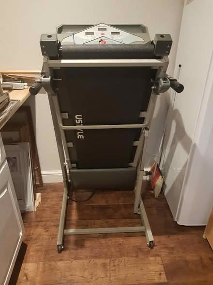 Photo of free Fold up treadmill (HP17 Haddenham) #3