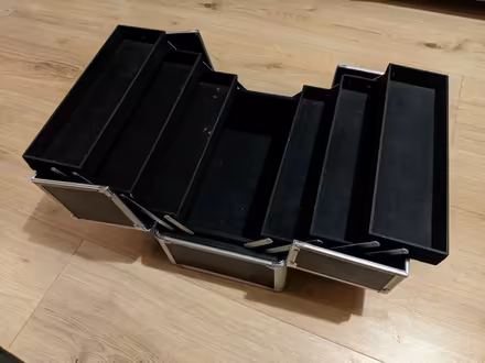 Photo of free Giant jewellery box (Churchgate, Cheshunt) #3