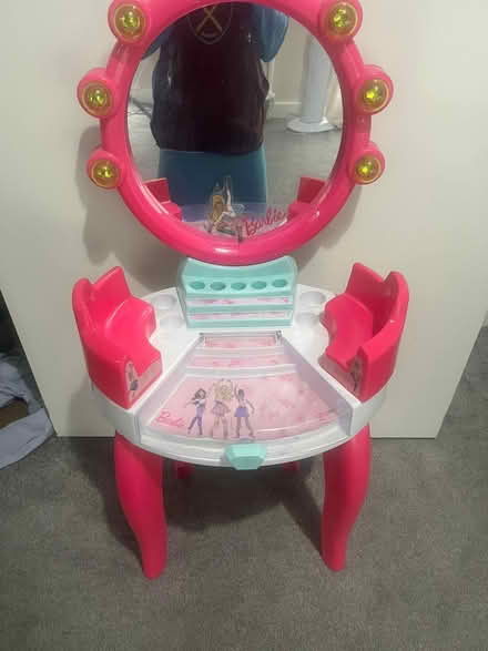 Photo of free Barbie dressing table (RM9) #1