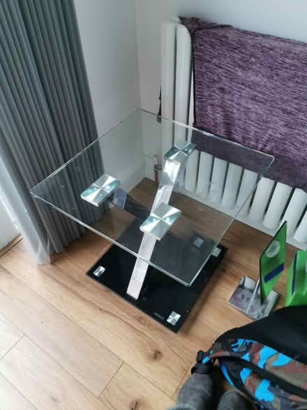 Photo of free Table, tempered glass (B47 Wythall) #1