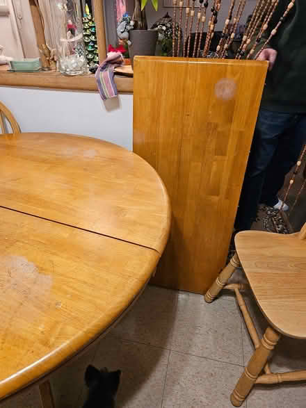 Photo of free Oak Table and 4 chairs (Lincoln Village) #4