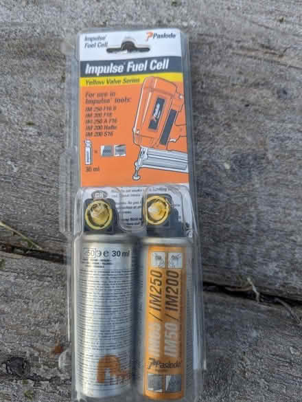 Photo of free Paslode staple gun staples and fuel cell (Cheadle SK8) #1