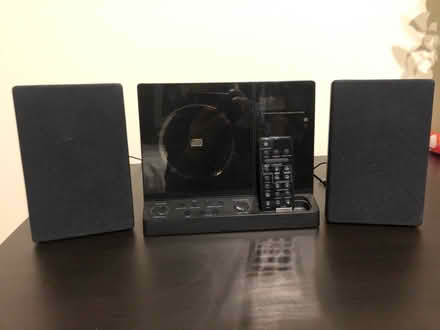 Photo of free CD player (Aldershot GU11) #1