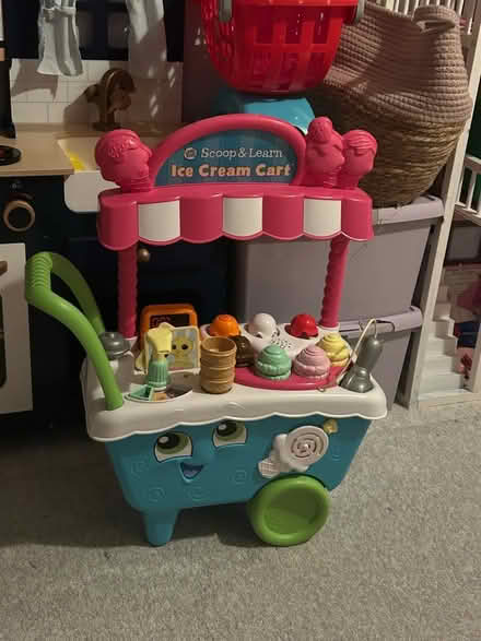 Photo of free Leap Frog Scoop and Learn Toy (TN23) #1