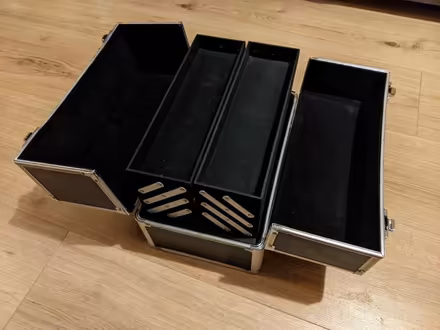 Photo of free Giant jewellery box (Churchgate, Cheshunt) #2