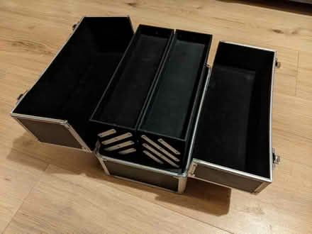 Photo of free Giant jewellery box (Churchgate, Cheshunt) #2