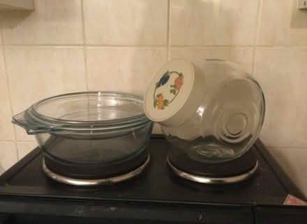 Photo of free Pyrex casserole dish (Great Linford MK14) #1