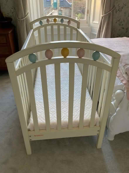 Photo of free Baby’s cot (Stirling FK8) #2