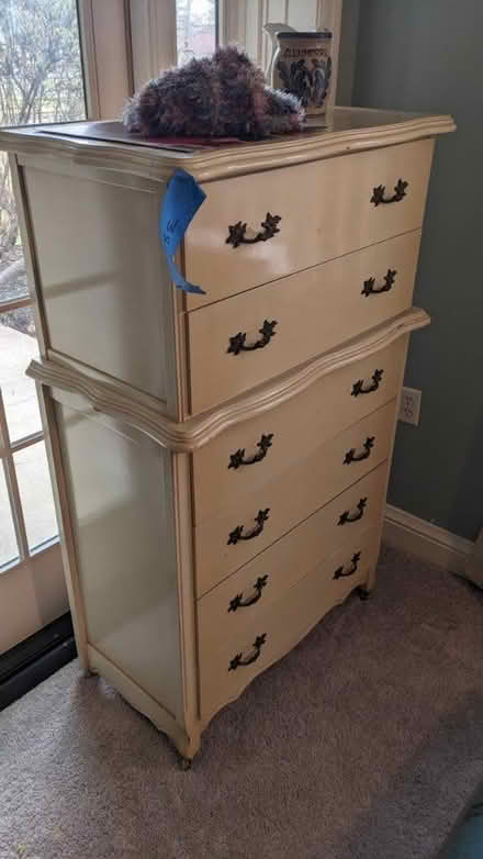Photo of free lacquered chest of drawers (Downingtown) #1