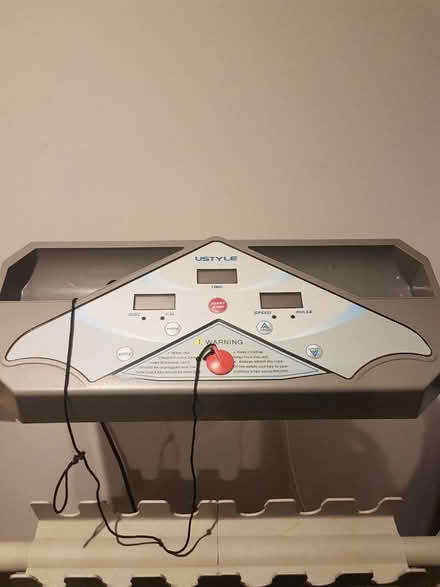 Photo of free Fold up treadmill (HP17 Haddenham) #2